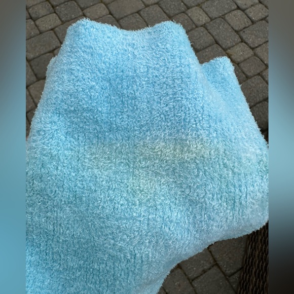 Bebe - Picture 17 of 17